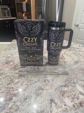 🆕💜Ozzy Osbourne 'Prince of Darkness' Purple Travel Tumbler NIB. 40oz